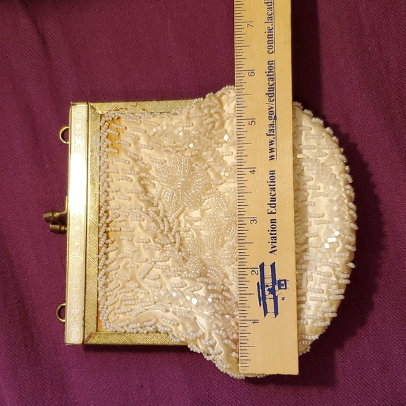 Mister Ernest Vintage Beaded Clutch - Picture 13 of 14